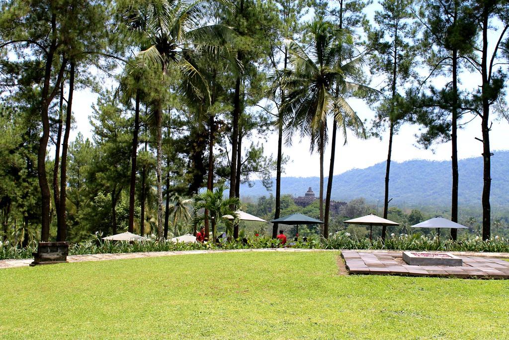 Manohara Resort Magelang Exterior photo