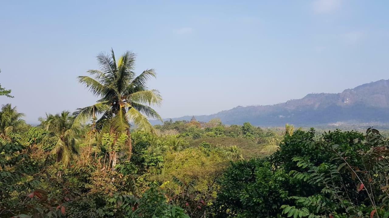 Manohara Resort Magelang Exterior photo